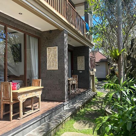 Santosha Place Ubud Exteriér fotografie